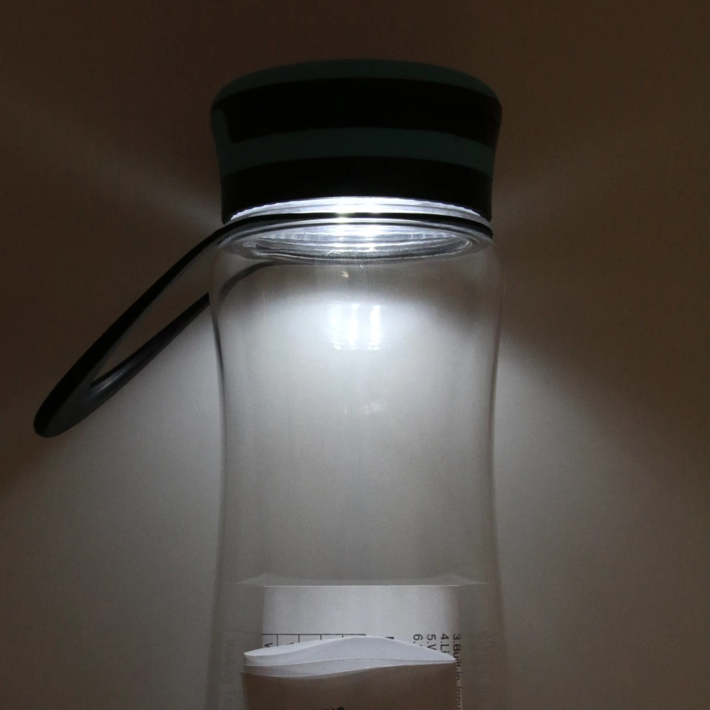 White Label Southern Alps Solar Lantern Water Bottle 6 White Label Southern Alps Solar Lantern Water Bottle - Image 6