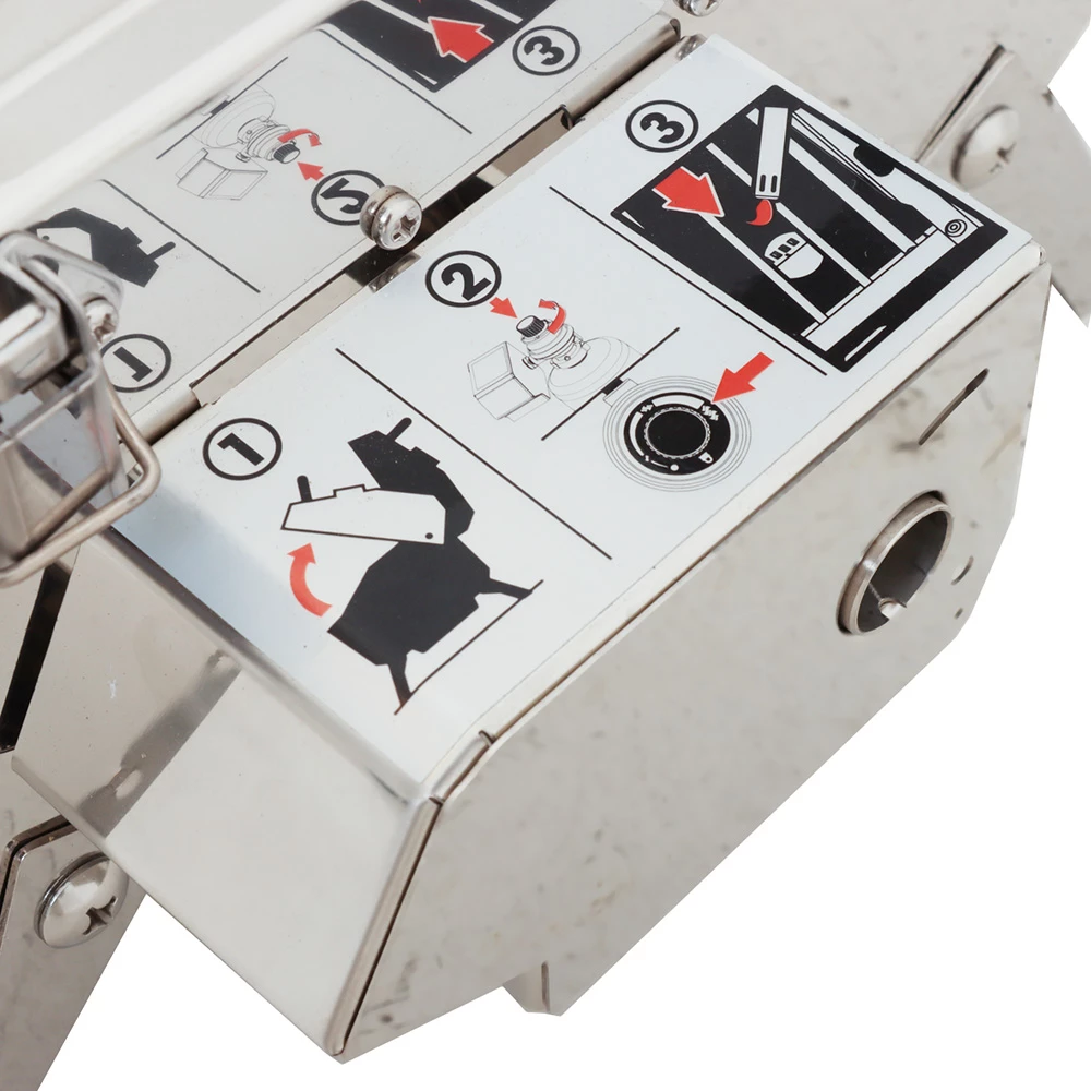 White Label Kuuma Stow And Go Portable BBQ 5 White Label Kuuma Stow And Go Portable BBQ - Image 5